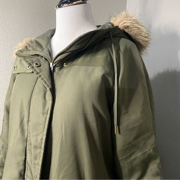 Old Navy Olive Green Jacket Faux fur Hood Utility Crocodile Tears - Picture 2 of 14